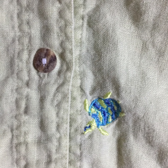 🐢VTG linen embroidered turtle shirt - Picture 5 of 7